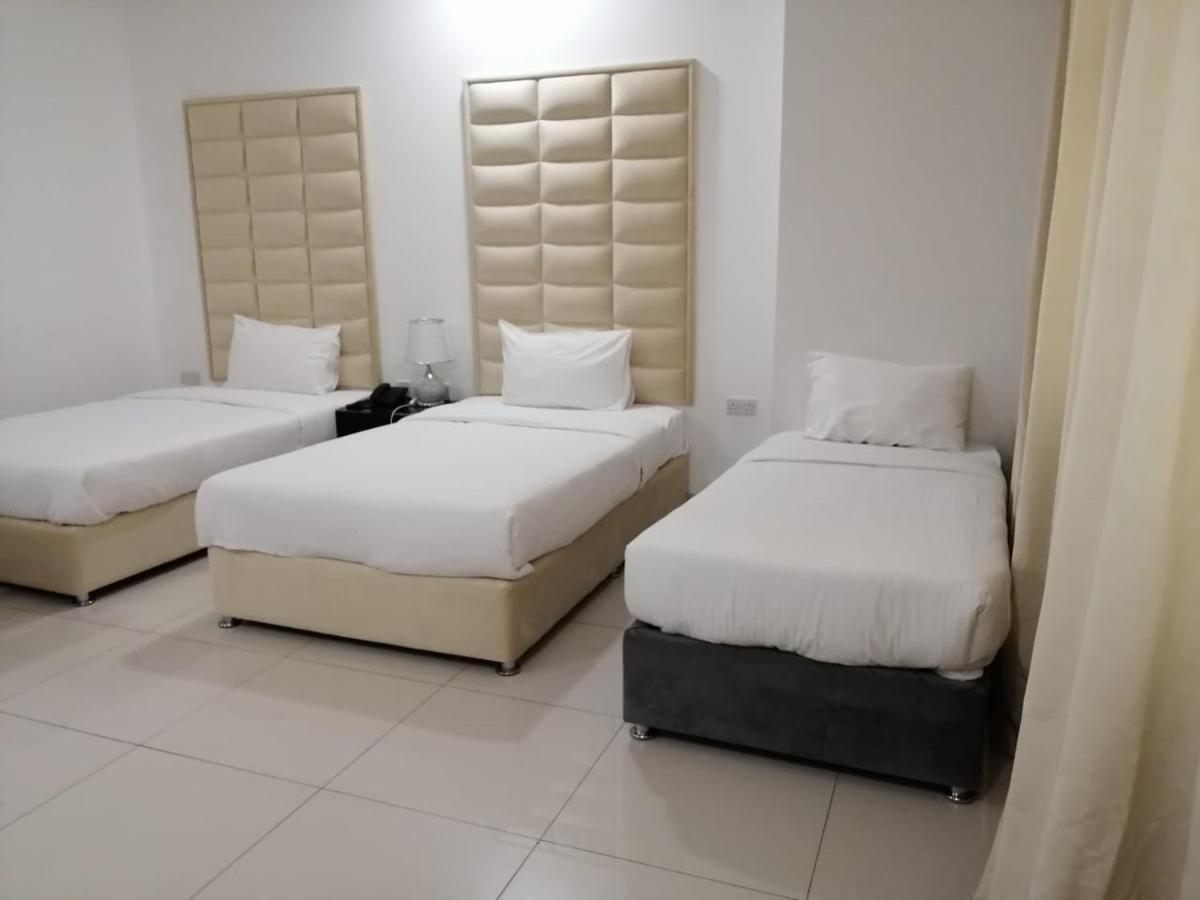 Hotel Parkside Plaza Mascate Extérieur photo